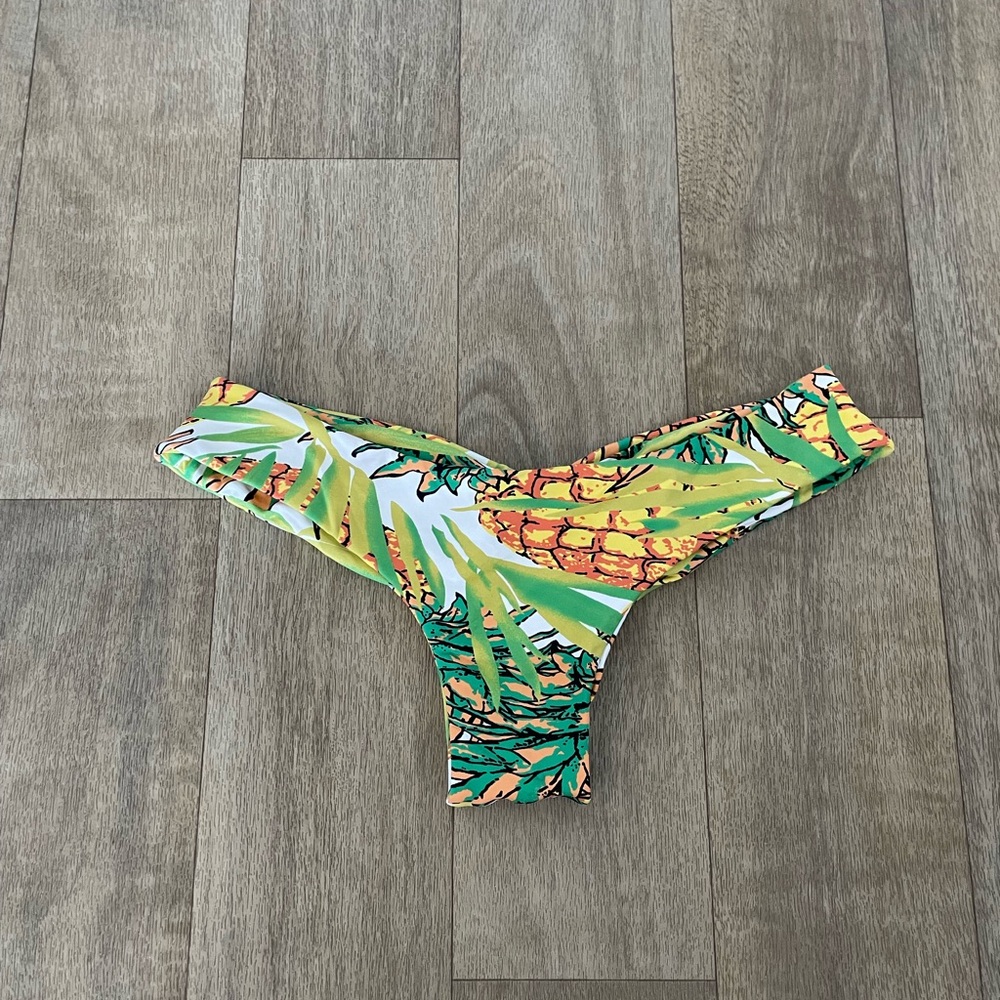 MIDORI BIKINI PINEAPPLE BOTTOM